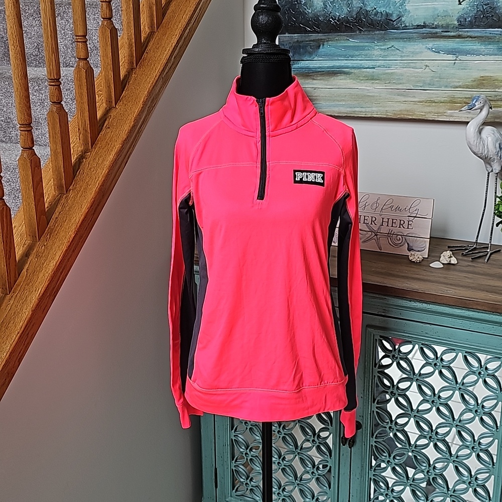 PULLOVER ATHLETIC TOP SMALL